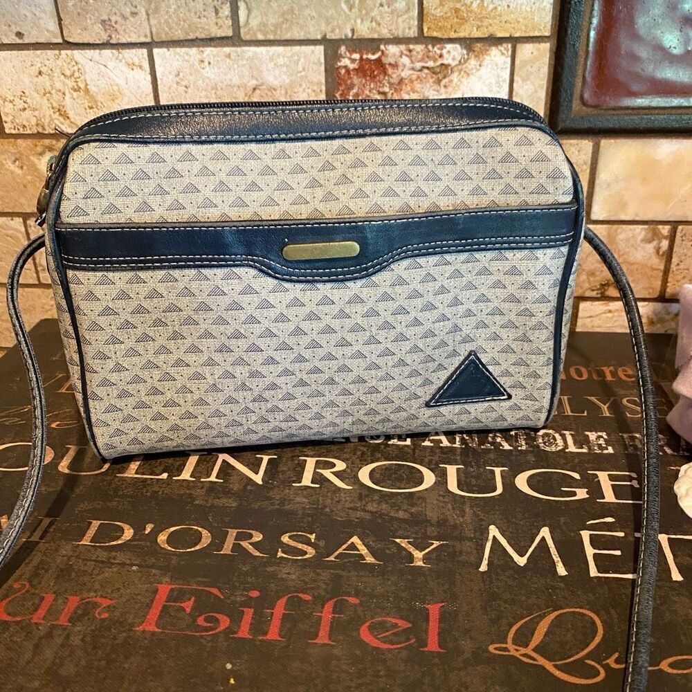 Vintage 80's Liz Claiborne Logo Gray And Blue Shoulder Bag